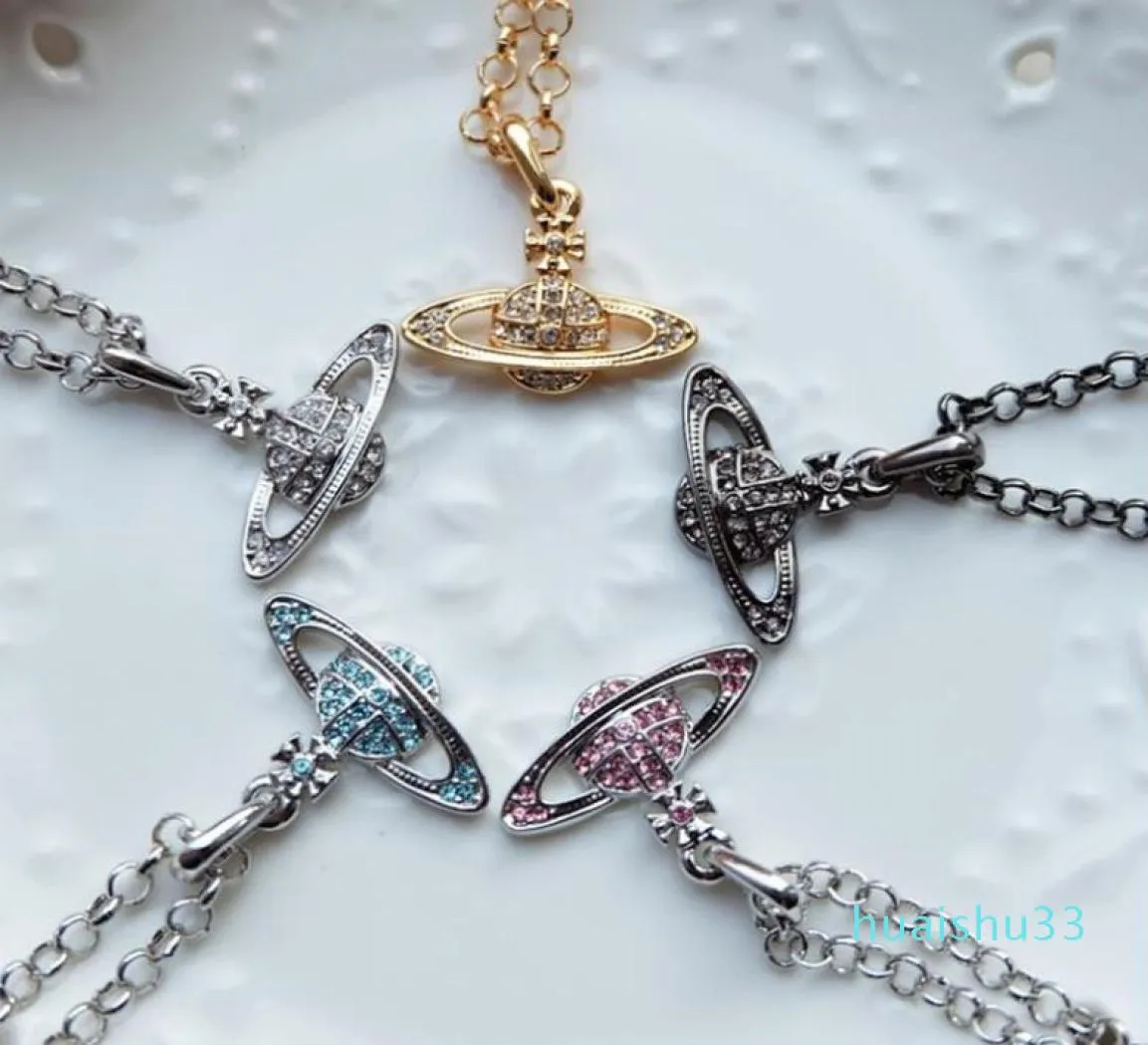 Ny boutique damer hänge full diamant saturn pearl halsband clavicle kedja halskedja kärlek presentkläder tillbehör7493389