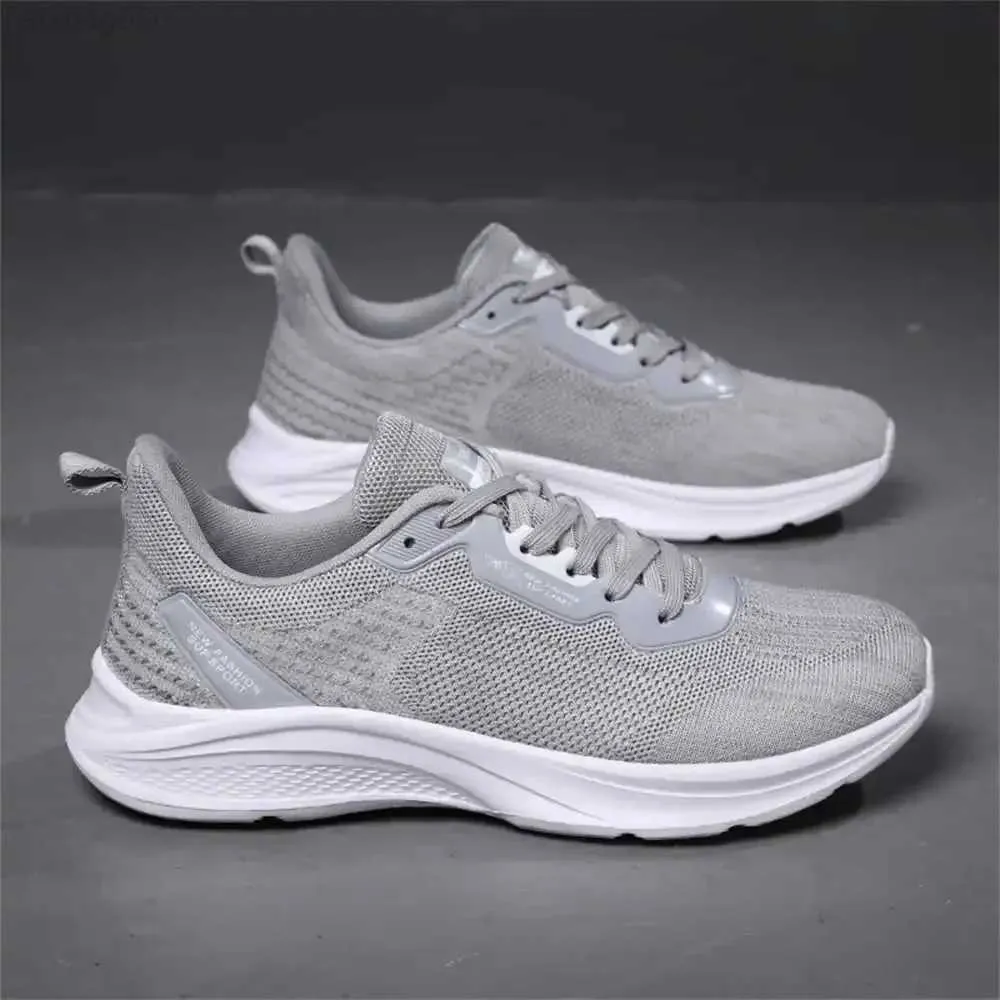 Chaussures habillées tricot les baskets haute performance pour hommes 50 chaussures de badminton décontractées pour hommes pour les entraîneurs violets IDEA SPORT