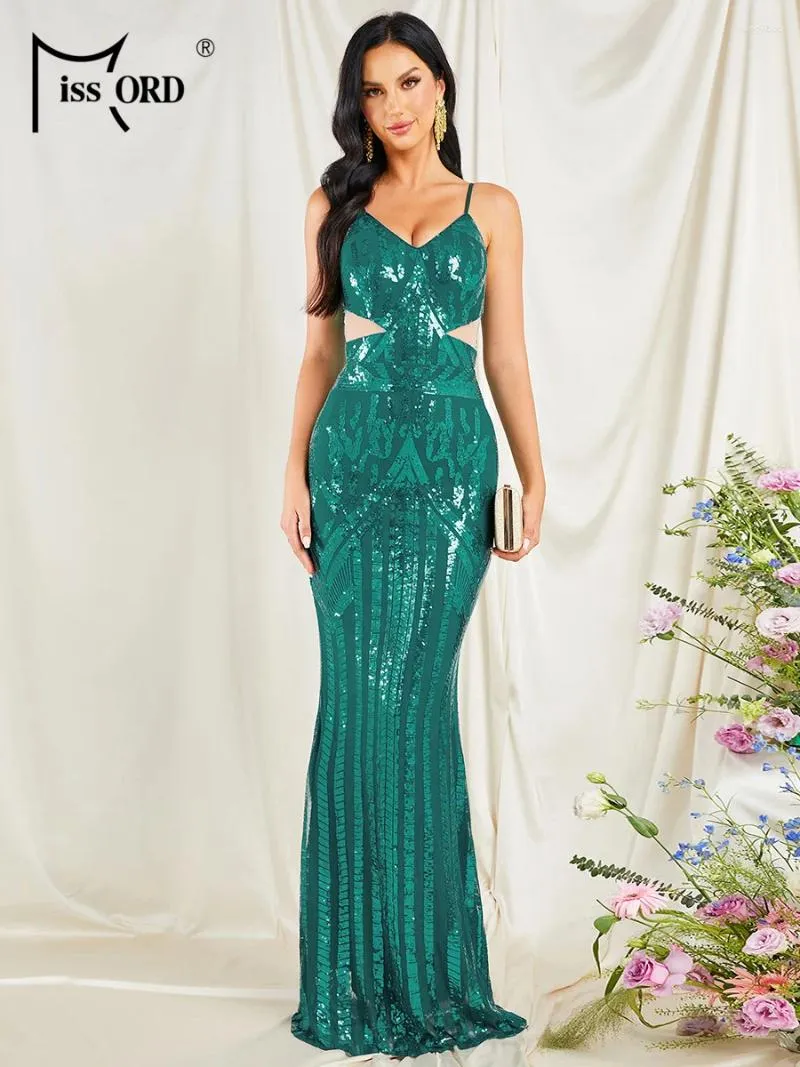 Casual Kleider Makler 2024 Grüne Spaghetti Ausschnitt Pine Mermaid Evening Elegant Beautiful Women's Prom Party Kleid