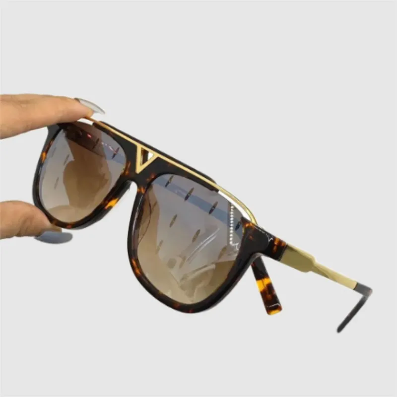 Designer Solglasögon Kvinnor Luxury Glasses Lunette de Soleil UV400 MENS SUNGLASSES FÖR KVINNS SUNSKYDD PC Full Frame Outdoor Sunshade Ornament GA0144 B4