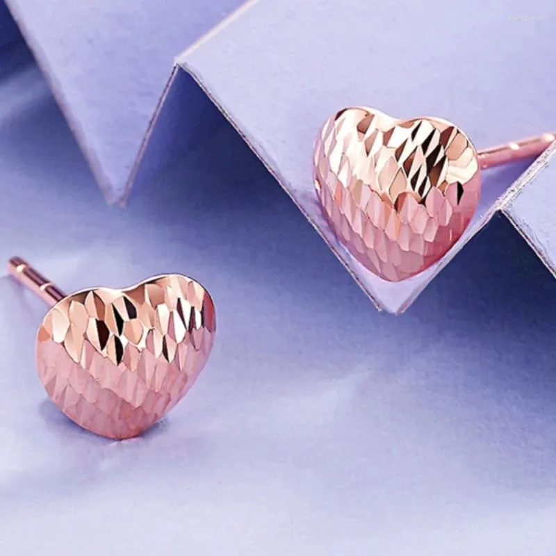 Boucles d'oreilles en peluche réelle 18k rose gold stud women woffs chanced heart coeur 0,5 g