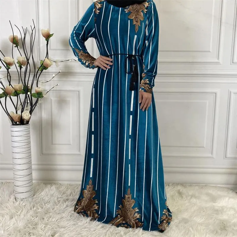 Etniska kläder Högkvalitativa Corduroy Abayas för kvinnor Autumn Winter Islam Dress Tryckt Långärmad casual Robe Femme Muselmane