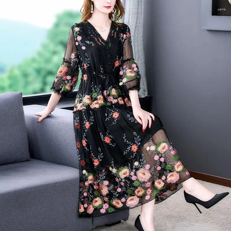 Casual Dresses Elegant Fashion Embroidered Mesh Dress Women 2024 Summer Loose Tight Over Knee Swing Skirt Party Clothing Vestidos