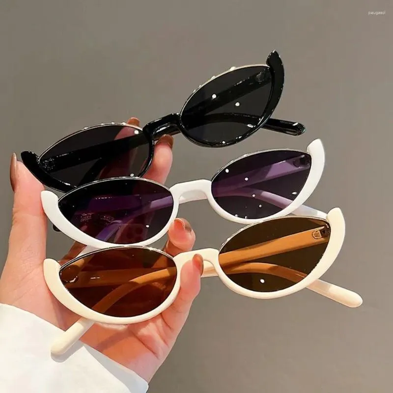 Lunettes de soleil vintage petit chat œil pour femmes hommes hommes à demi-cadre y2k Style Sun Glasses Shades Party Party Eyewear Gift