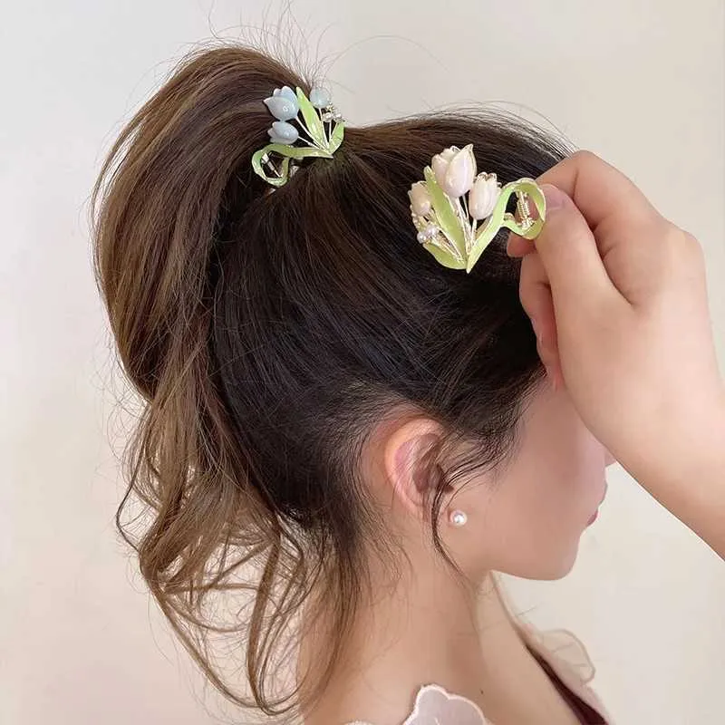 Autre Vanika New Sweet Metal Flower Hair Cl Femmes Summer Strave Coil Clip Clip Notain Pony Clip Clit Femme Femme Clip Clip Styling Ornement