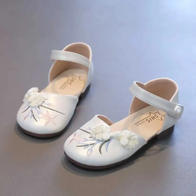Sandaler flicka prinsessan klänning sandaler sommar barn kausal hanfu performance skor mode barn broderi blomma platta sandaler krokslinga