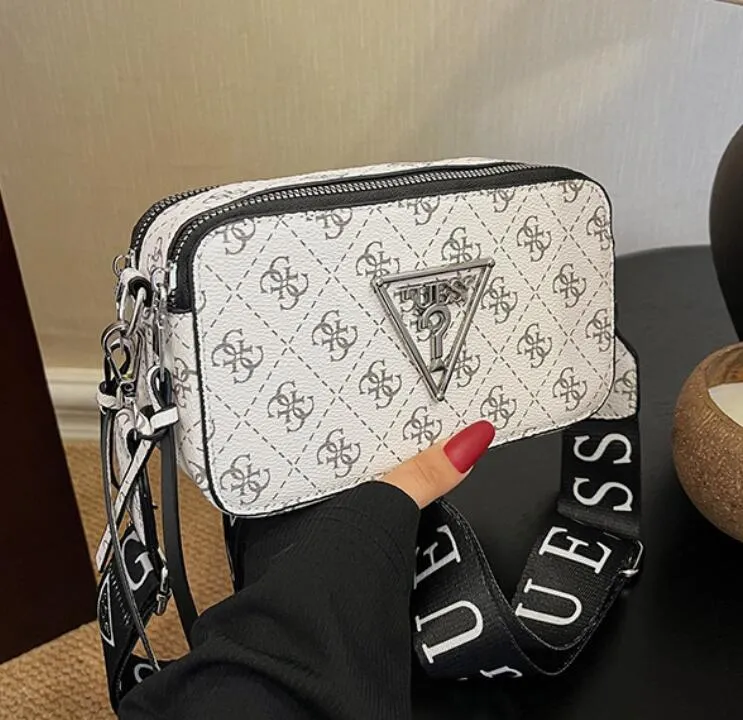 2023 Contrast Color Small Square Bag Trend Letter Single Phoold Messenger Bags M0056 1 176 DHgate