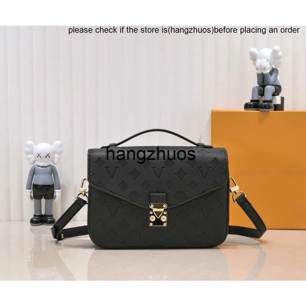 Lvt handbags shop