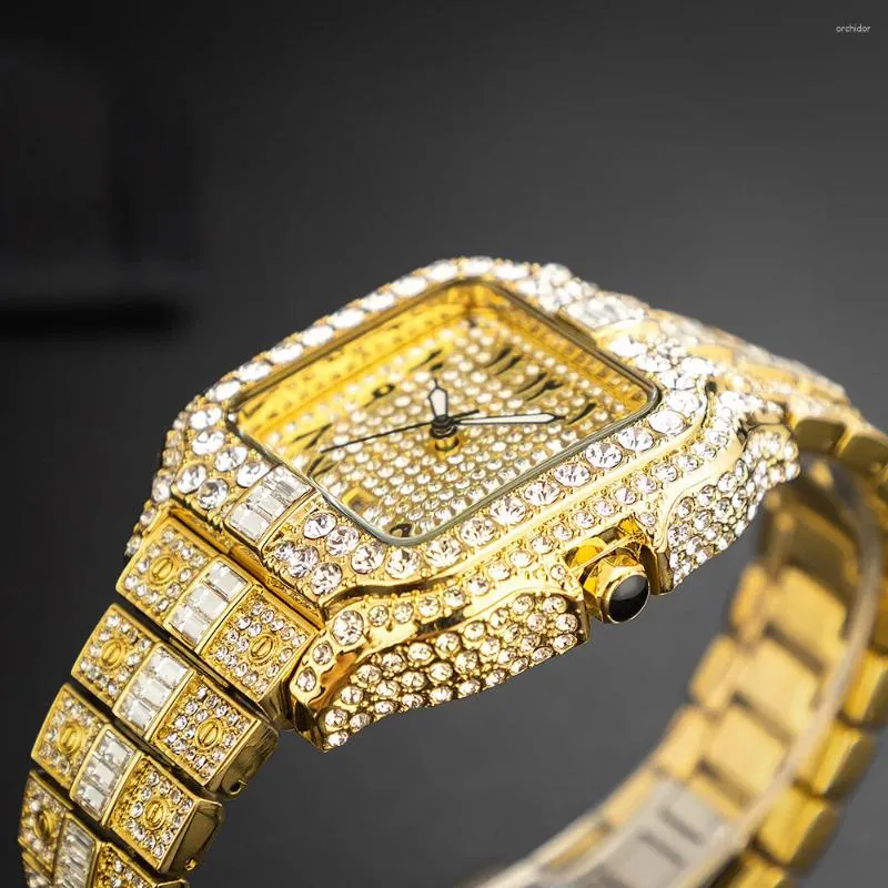 Armbanduhren Hip Hop Out Quartz Watch für Männer Full Diamond Mens Uhren Klassische Square Design Männlicher Uhr Wasserdichtes Reloj Hombre