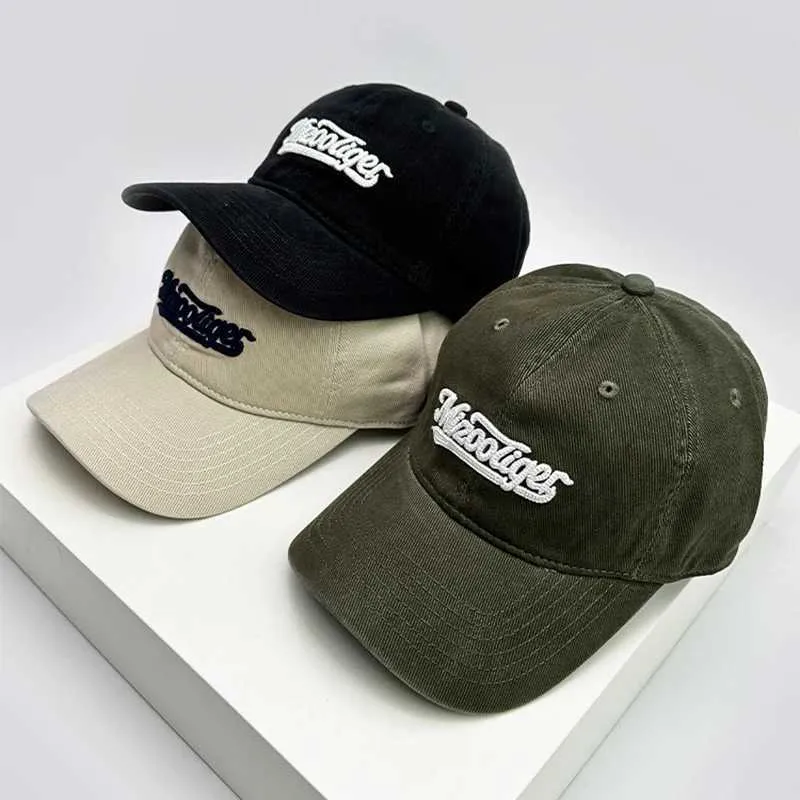 ボールキャップ新しい男性女性韓国の刺繍文字Snback CS Sunshade Street Baseball Hats通気性汎用ファッションレクリエーションJ240506