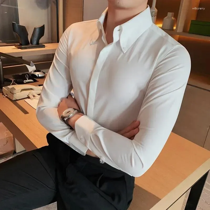 Koszulki męskie 2024 Wysokiej jakości letnie mężczyźni w paski mody z krótkim rękawem koreańskie szczupłe dopasowanie swobodne biznesowe bluzkę homme