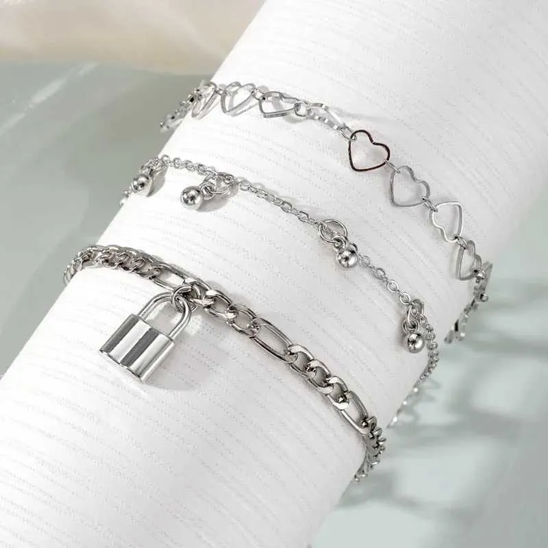 Tornozinhos ifkm bohemia Silver Color Torthleltelet Set para mulheres Love Lock Charm Chain Chain On Leg Fashion Boho Jewelry Gift 2023