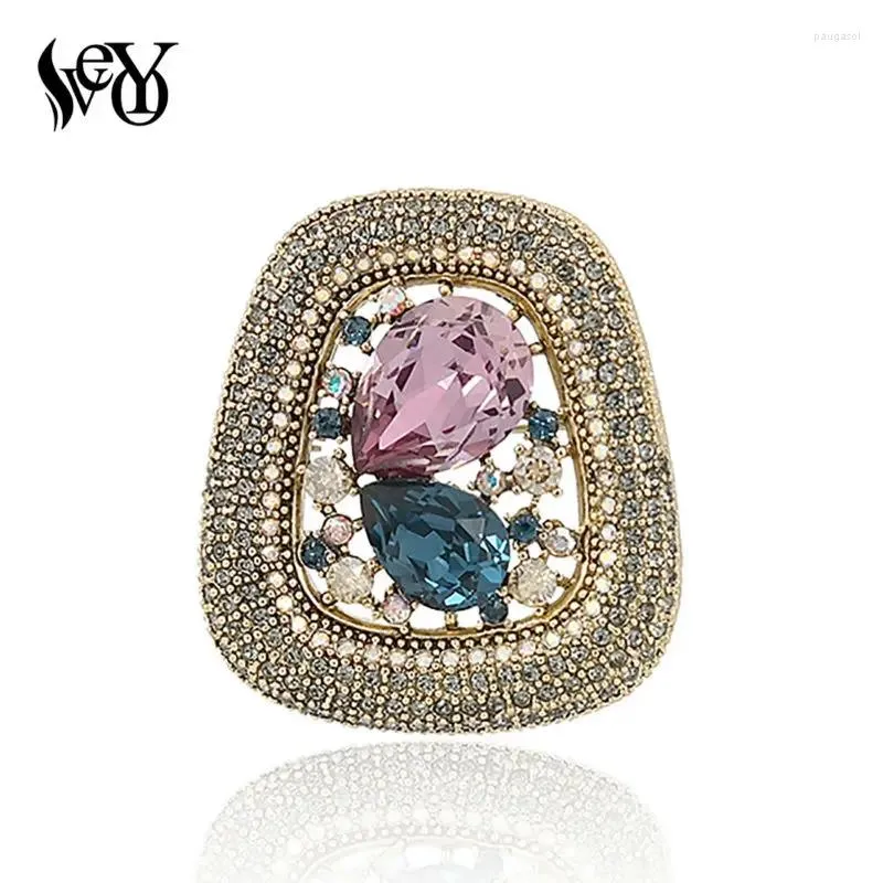 Broschen Veyo hochwertiger runder Luxus voller Kristall -Strass -Goldfarbe Brosche Vintage Schmuck Großhandel