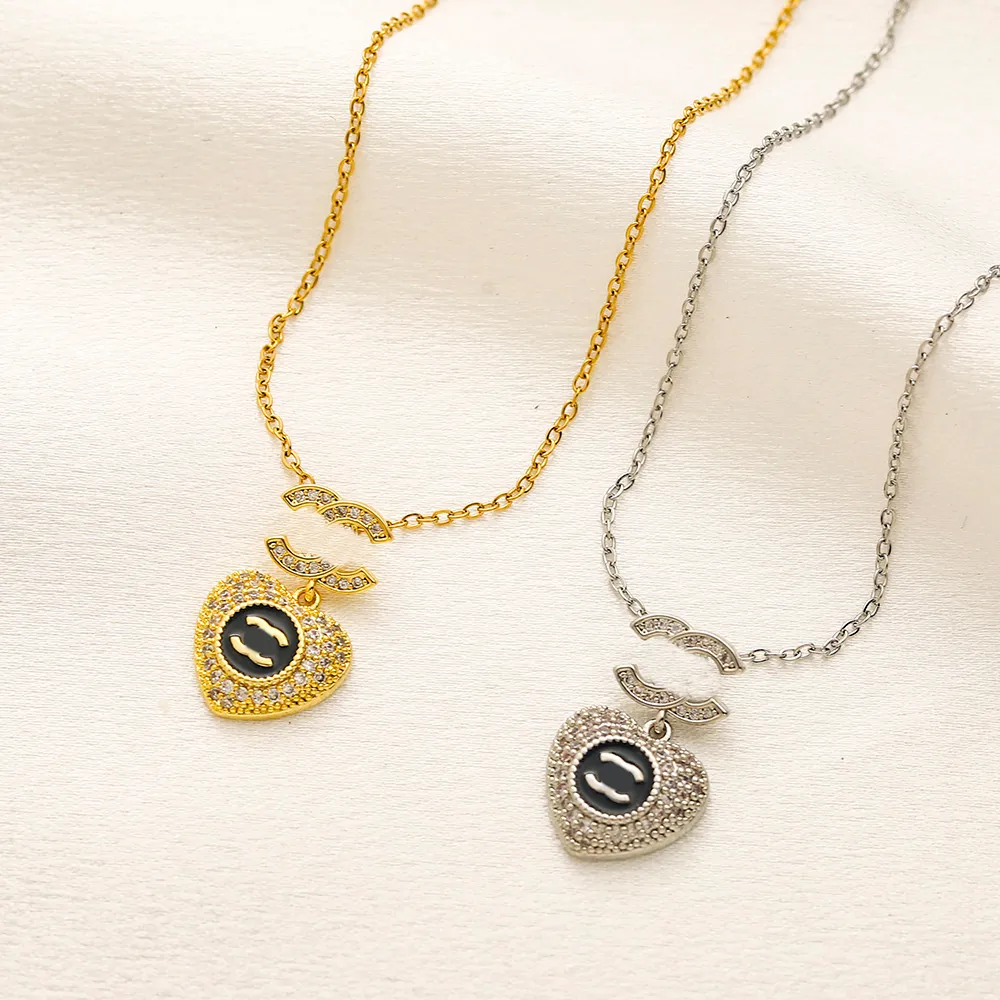 20Style Gold plaqué design de créateurs Colliers Colliers en acier inoxydable Perles de collier Perles de chaîne
