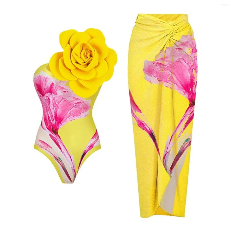 Swimons de maillots de bain pour femmes shorts de natation longs femmes féminines maigres grandes fleurs