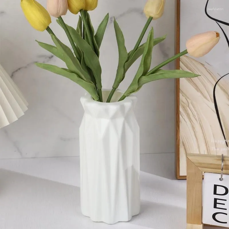 Vases Nordic Flower Vase White Plastic Pot Home Salon Room Ornement Ornement de mariage Arrangement floral décor