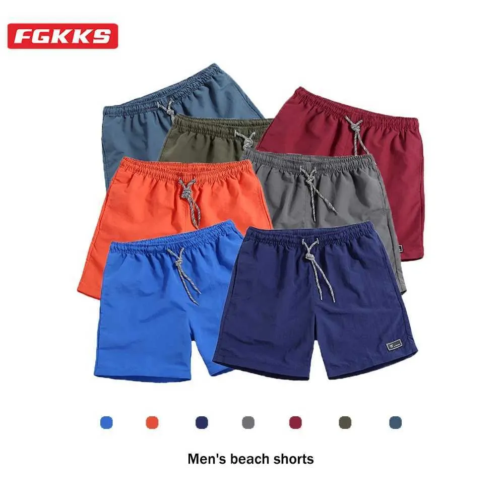 Shorts masculins FGKKS 2023 Shorts décontractés d'été Nouvelle couleur solide Sweet Sweet Absorbing Shorts de haute qualité Design Fashion Shorts Menl2405