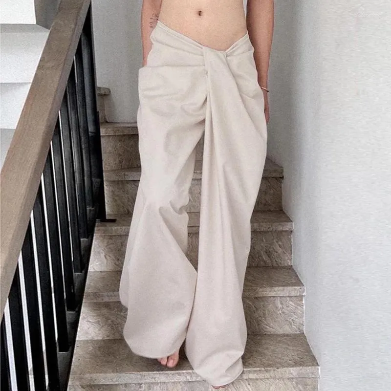 Pantalon féminin design irrégulier basse taille salissante