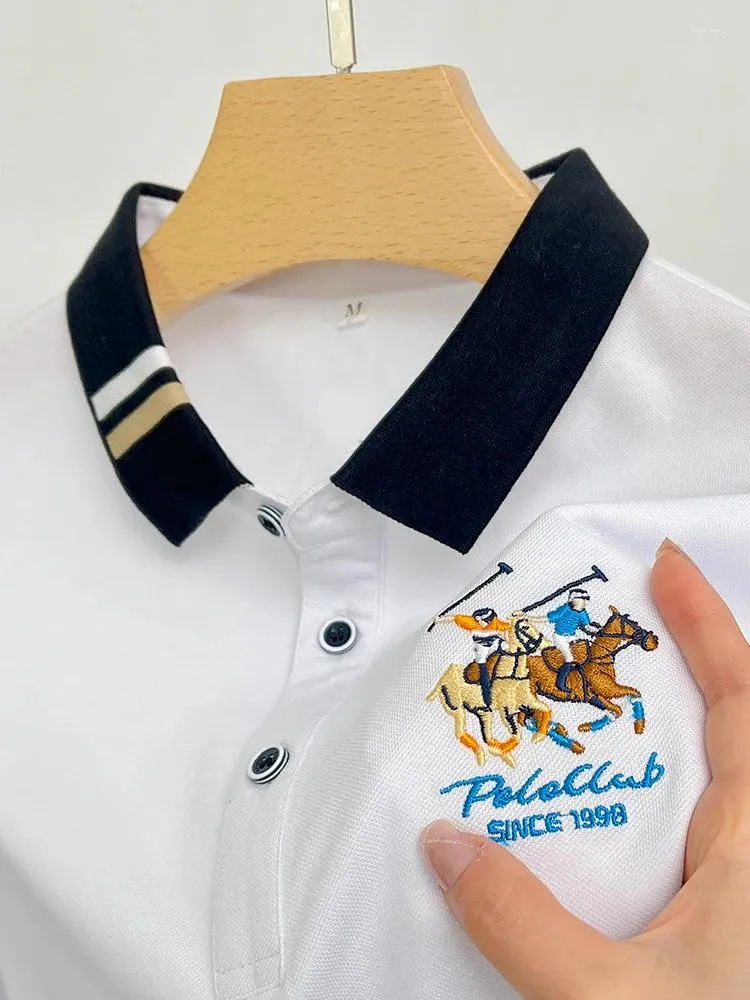 Erkek Polos Zarif İşlenmiş Pamuk 2024 Yaz İş Kısa Kollu Polo Gömlek Rahat Rahat T-Shirt Üst Giyim