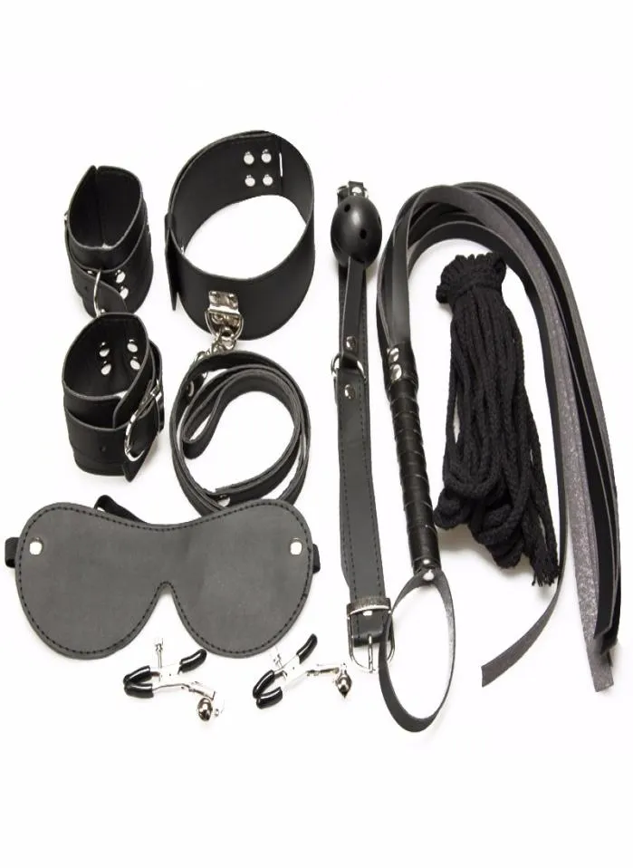 BDSM Bondage Adult Game 7pcs Set menottements Gag Gag Collons Whip Collar érotique jouet en cuir en cuir