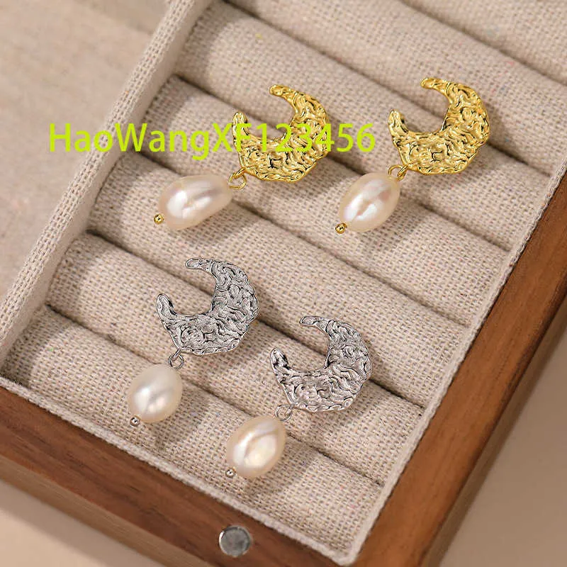 Fransk stil elegant barock pärla dingle örhängen Dainty S925 Sterling Silver Texture Moon Earrings for Party
