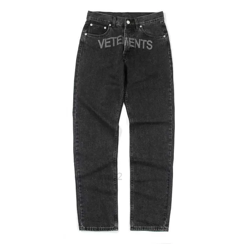 Jeans masculin veetments jeans jeans hommes réels stes de haute qualité femmes survivre aux jeans designer pantalons de mode brodés pantalon de jambe droite en lettres 292fn9w