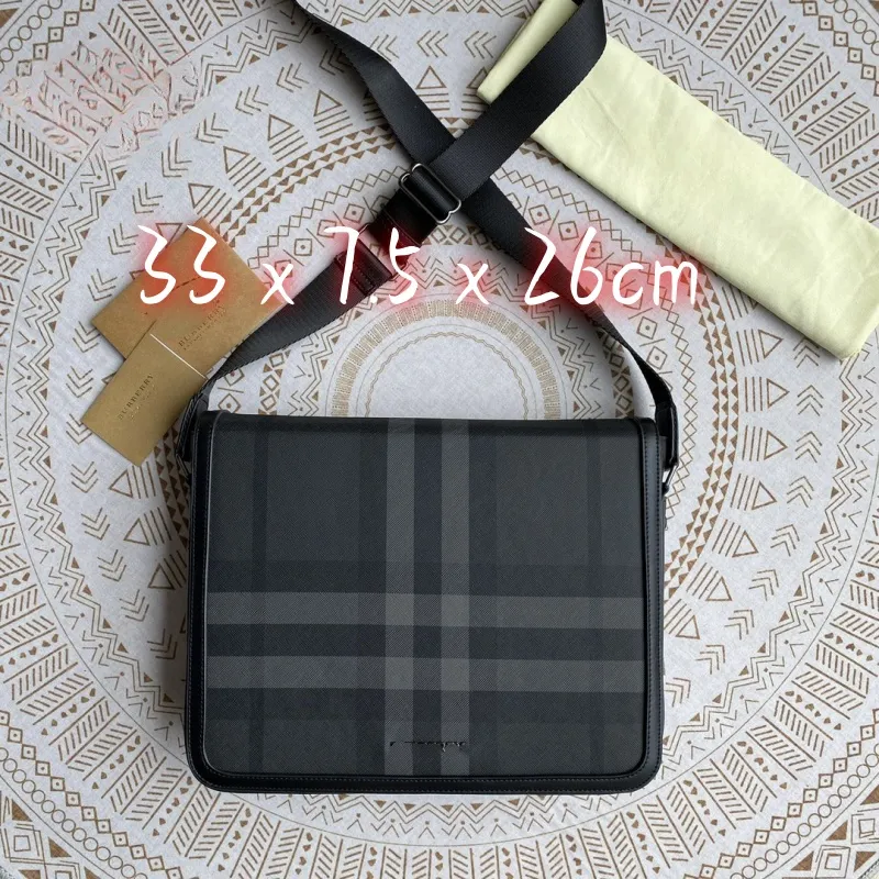 High-Quality Alfred Messenger Bag: Luxurious Crossbody Purse