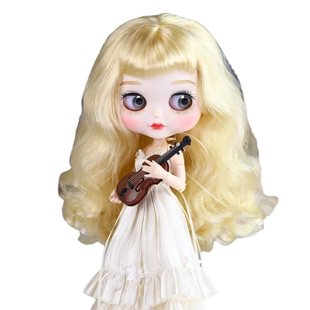 Eisiges DBS Blyth Puppe 16 Joint 30 cm BJD niedliche fette Gesichtsgefühle mattes Gesicht zusätzlich Hand und Mode Anime Girl 240507