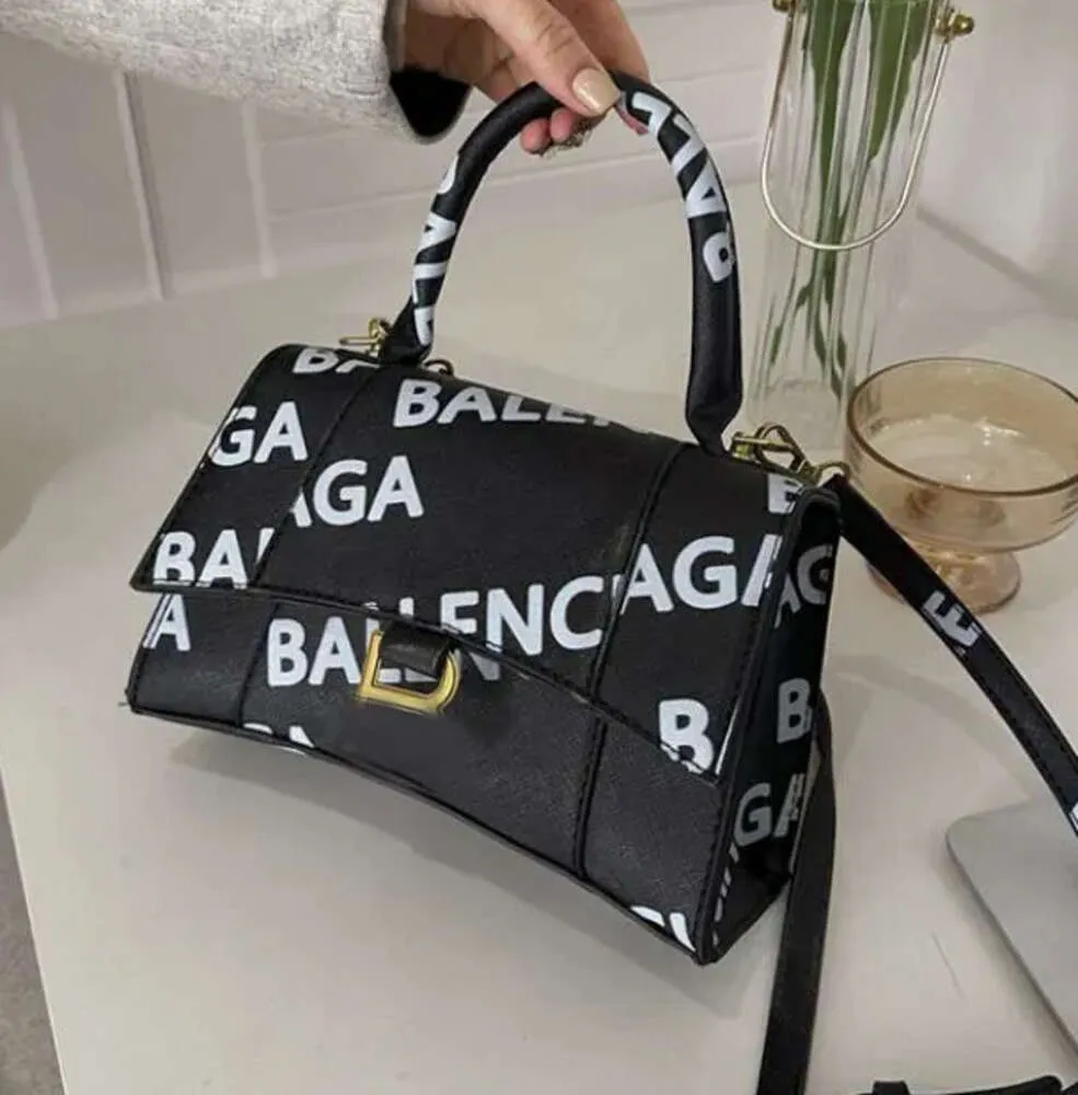 Sacs de créateur de mode Small Mini Sherglass Totes Femmes sacs à main Purseurs de bourse Portefeuille Cuir de luxe avec lettre
