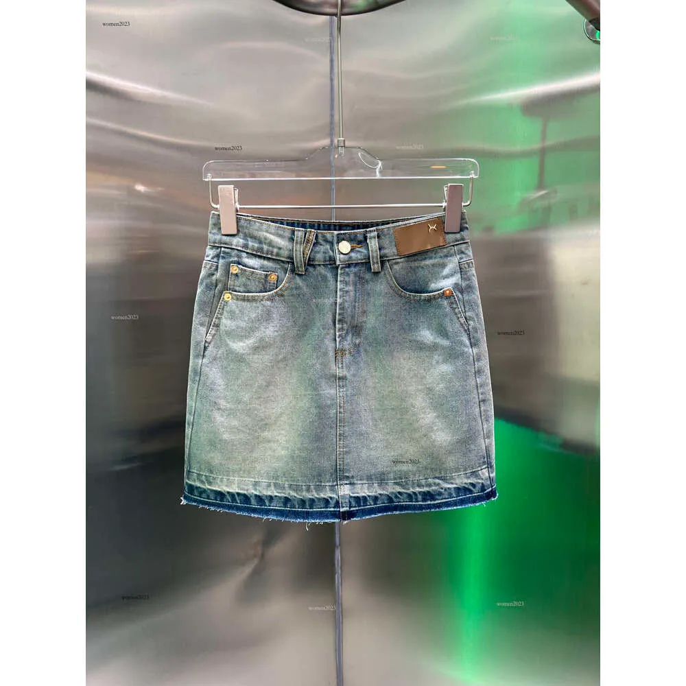 Skirt Designer Women Swnets Brand Brand Short Fashite Lettere ricamato Summer Woman Skirt Denim Domans Domande da viaggio MAR 06