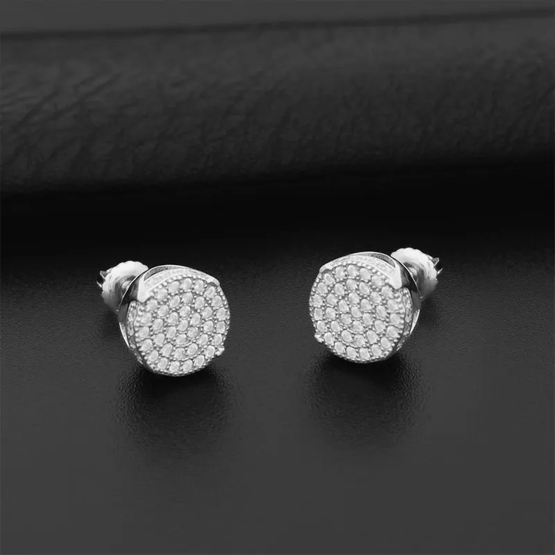 Round Cut Moissanite Stud Earrings In 14k Gold For Men_voghion.com