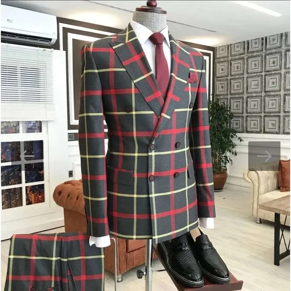 Jeden Damier Groom Tuxedos Najnowszy Check Button Red Shawl Lapel Slim Fit Męskie garnitury ślubne Formalne imprezowe garnitur na zamówienie (kurtka+spodnie)
