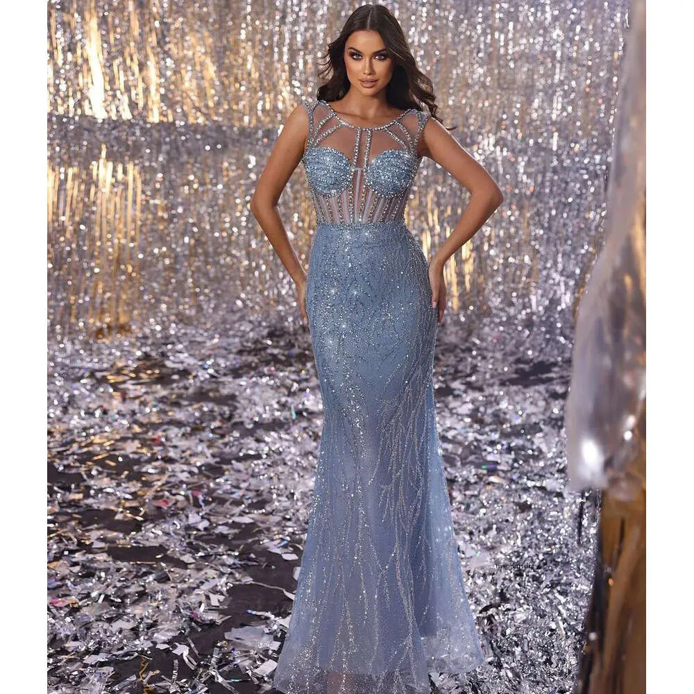 Sparkly Mermaid Prom Dresses Sleeveless V Neck Appliques Sequins Beaded Floor Length 3D Lace Hollow Zipper Evening Dress Bridal Gowns Plus Size Custom Made 0431
