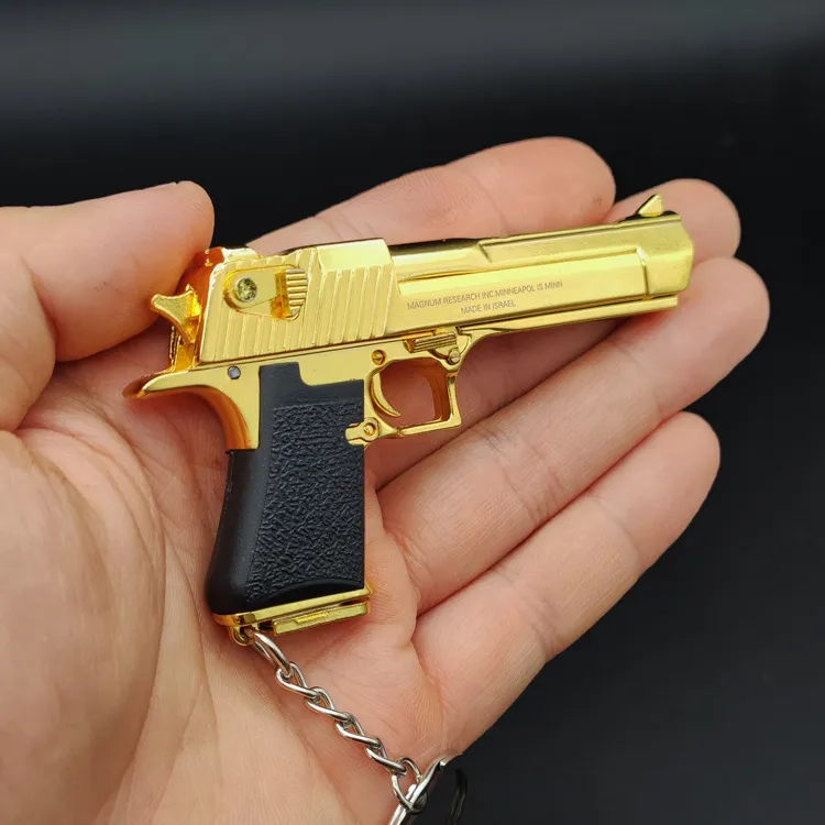 Gold Plated Desert Eagle Pistol Toy Gun Keychain Ring for Bags and