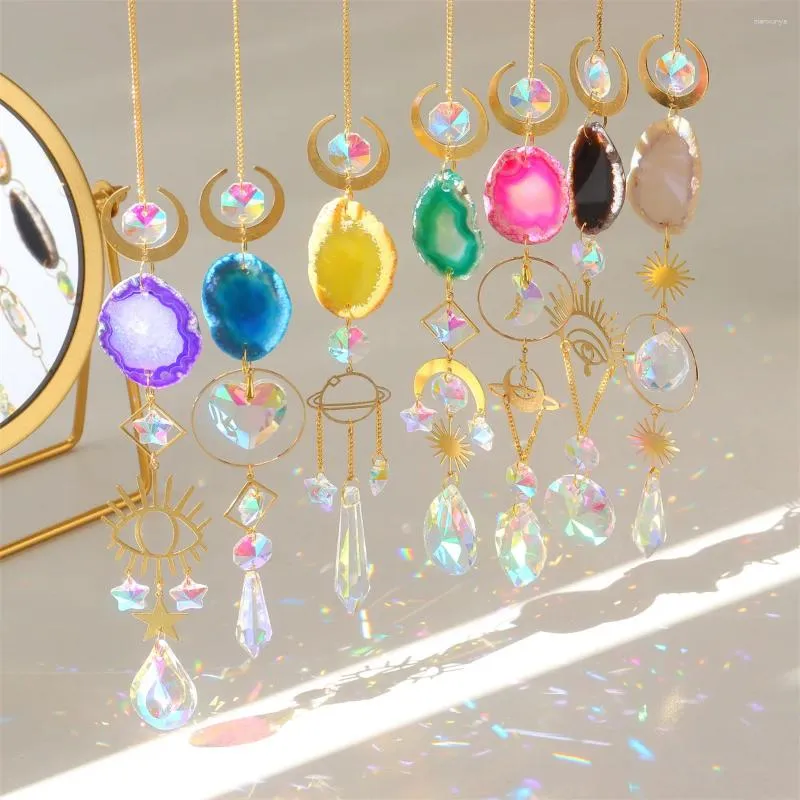 Décorations de jardin Pendre de fenêtre Creative Rainbow Crystal Mobile Prism Decoration Natural Stone Ornement Sun Catcher