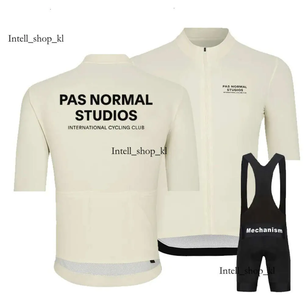 Cycling Jersey Sets PNS Top Designer voetbaltrui Zomer Summer Korte mouw Jersey Motorfiets PA Normale studio Cycling Kleding Ademcyclus PNS HOMBRE SET 622