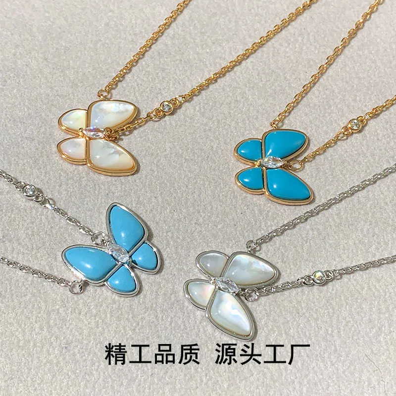 Hot Van V Gold Blue Butterfly Necklace Fritillaria White Fritillaria e Elegant Elegance Light Luxury Collar Femmina con logo