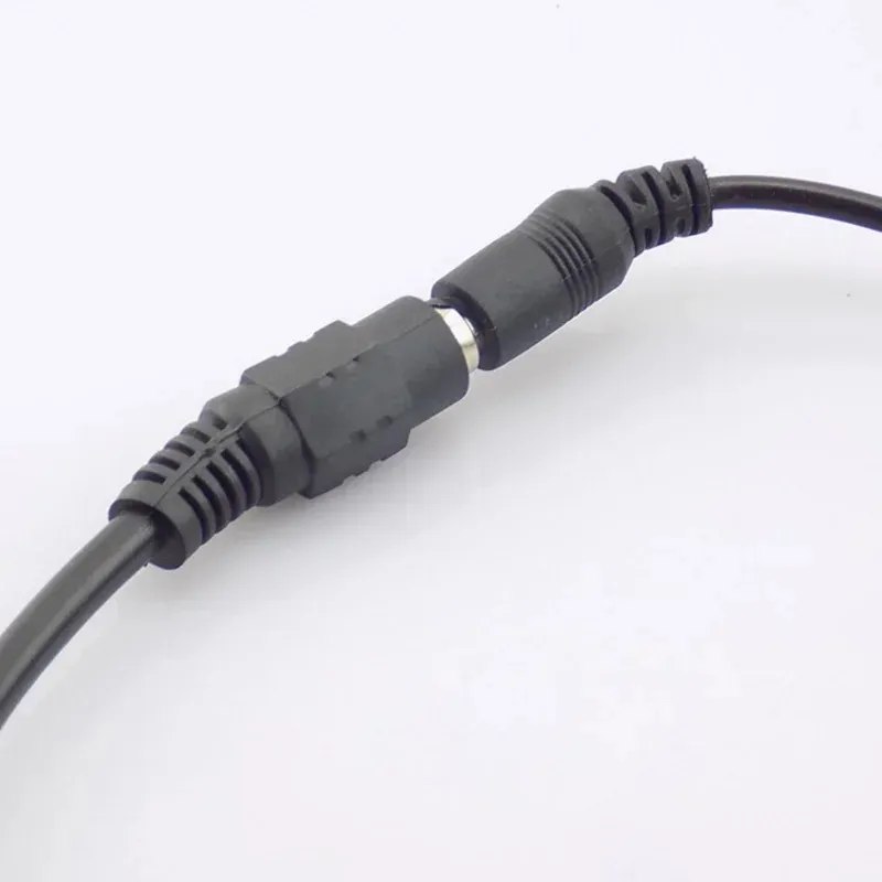 Nuevo divisor de alimentación de 12 V CC enchufe 1 hembra a 2 3 4 5 6 8 Cable de CCTV de CCTV Cable de CCTV Accesorios CCTV Accesorios de alimentación de alimentación 2.1/5.5 mm