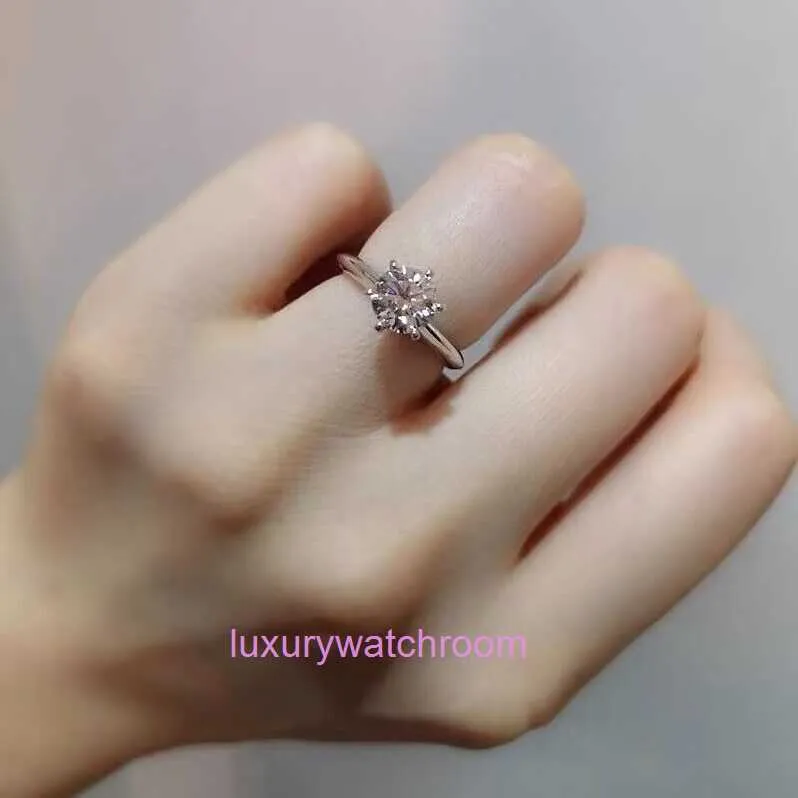 Women Band Tiifeany Ring Jewelry Classic Six Claw Simulated Diamond Mosan Womens Engagement and Proposal