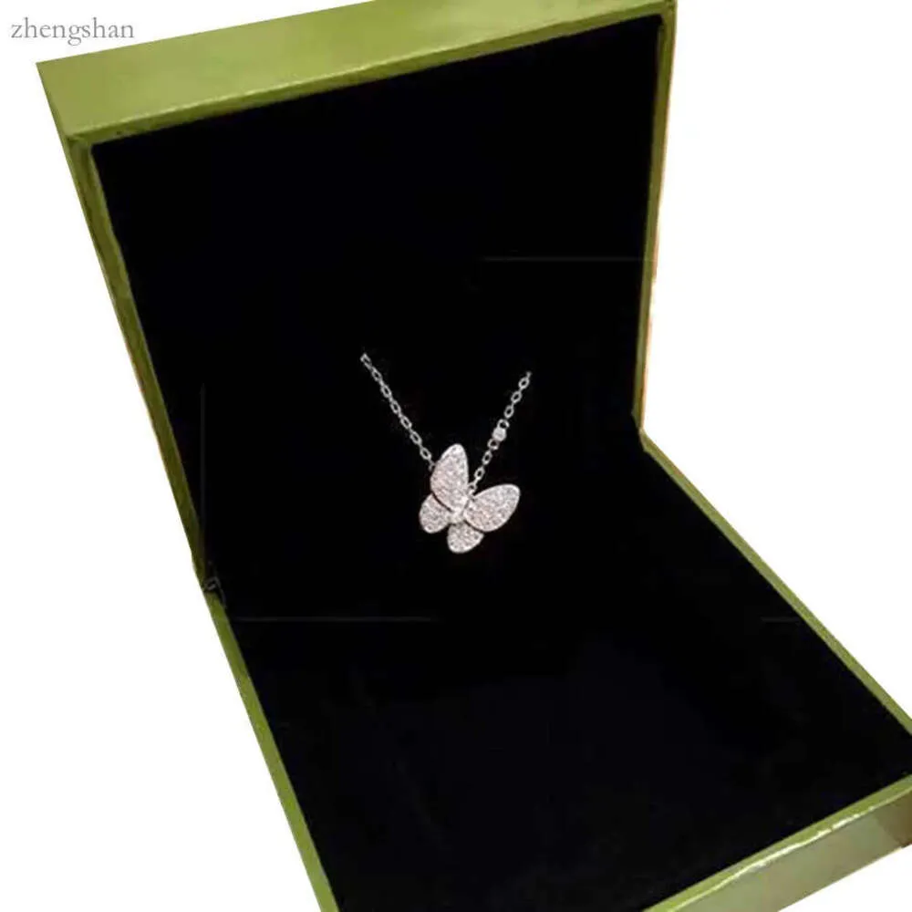 Collier Bijoux de créateur deux colliers pendentifs papillons pour femmes Gold Rose Diamond Bule Bule Shell White en acier inoxydable Platinum Wedding Gift Wholesale 3091