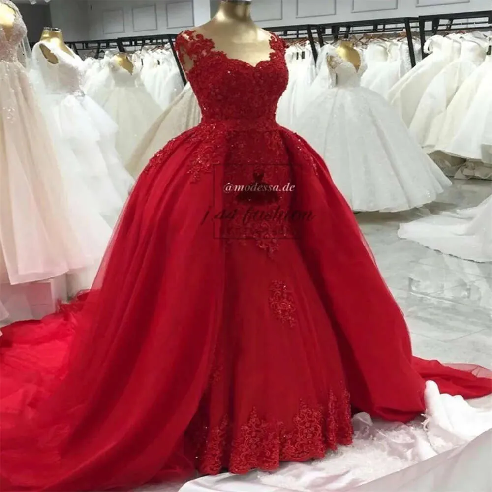 Prom Detachable Dresses maat plus rood met treinjuweel pure nek mouwloze kralen toegewezen formele avondjurken geruste lange feestjurk