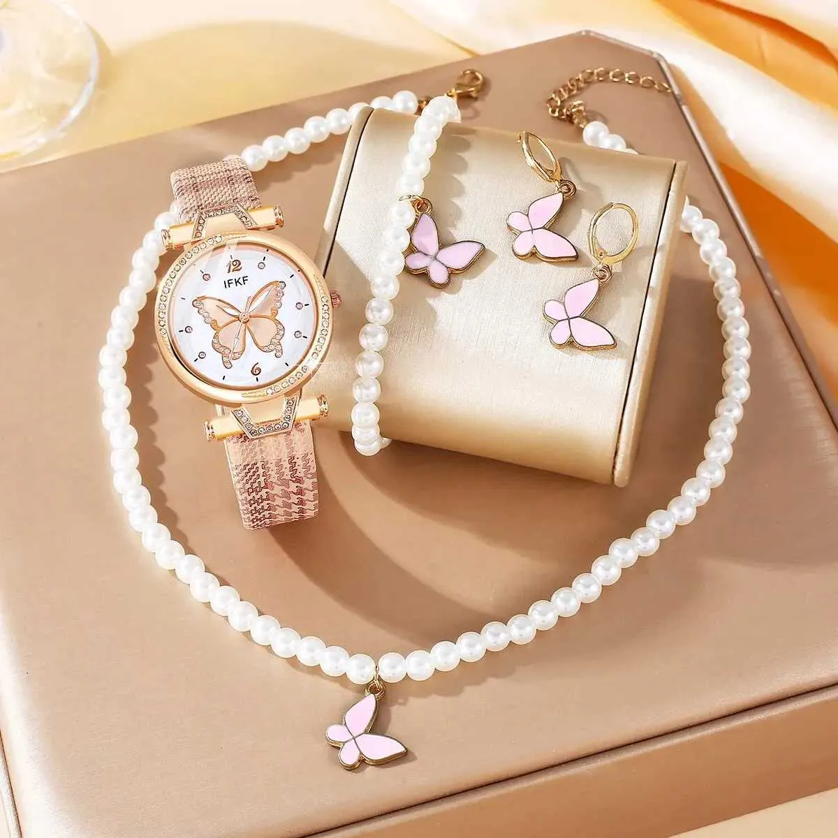 Women's Watches Ladies Fashion Simple Trend Butterfly Digital Pointer Belt Quartz Pearl Pink Butterfly Jewelry Set Christmas Gift