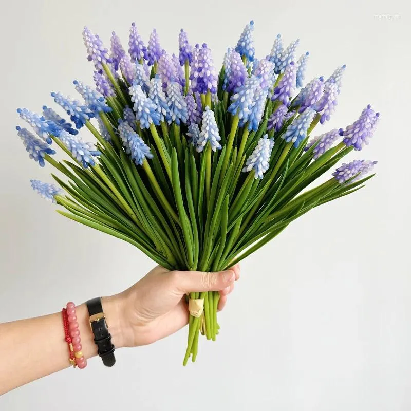 Flores decorativas Blue Hyacinths Buquê de flor artificial Pequeno arranjo floral de casamento de Bridal Bridal