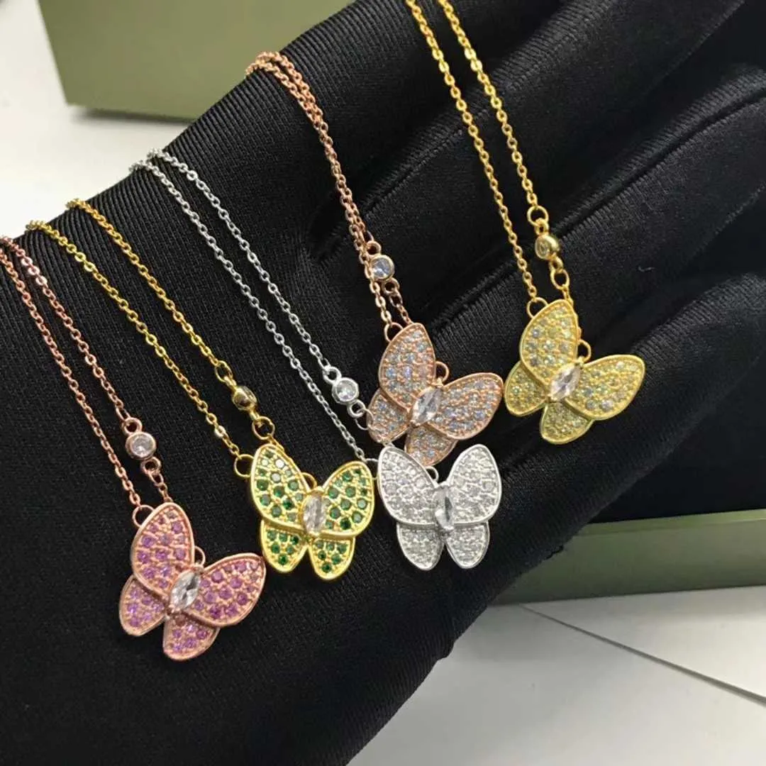 Brand Oryginalność Wysoka wersja Van Clover Butterfly White Fritillaria Naszyjnik dla kobiet 18K Rose Gold Full Diamentowy wisiorek z biżuterią w łańcuchu kołnierzy