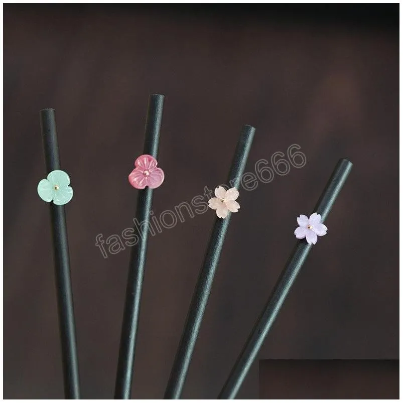 Épingles à cheveux simple fleur fleur noire en épingle à cheveux en bois classique chinois coiffes bâtons dames élégant vintage coiffure gouttes bijoux dhlkr