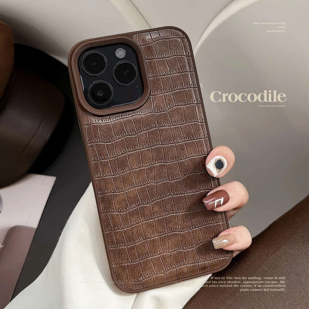 Kahverengi Timsah Deri Deseni iPhone 15 Plus Telefon Kılıfı 14 Promax Premium Style 12 İPhone 13 Kişiselleştirilmiş 11 için Uygun
