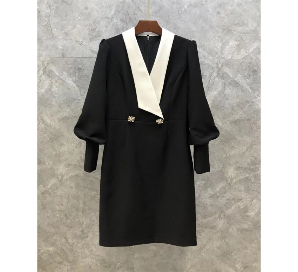 Lanterne Couleur Couleur assorti une robe de décoration de section Femme Automne Goods européens Nouveaux robes midi élégantes 9i8725582