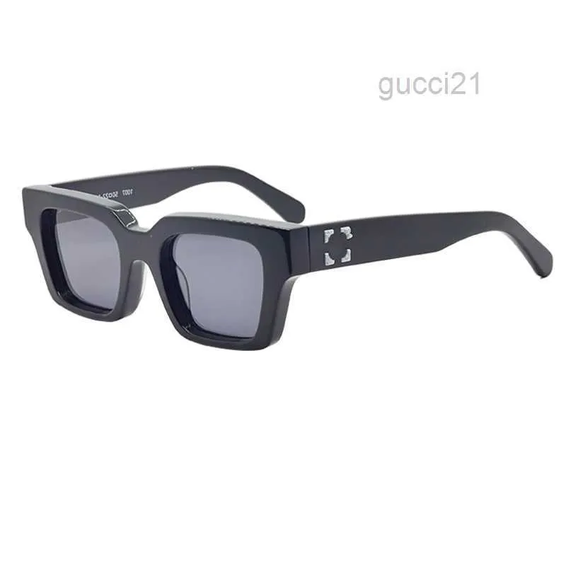 Designer polarizzato 008 occhiali da sole per uomini donne da uomo cool hot moda classico piatto spesso telaio occhiali da sole uomo Uv400 con scatola s 61oh