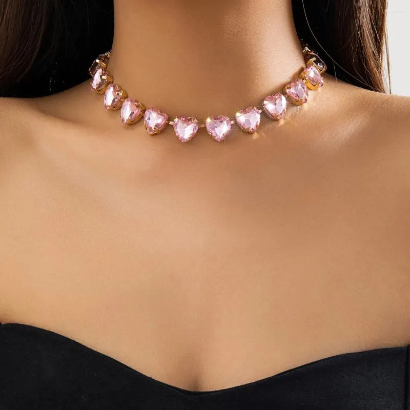 Cara Ingesight.z de luxo rosa strass pêssego Colar de coração para mulheres Corrente clavicular de moda coreana Shinny Crystal curto