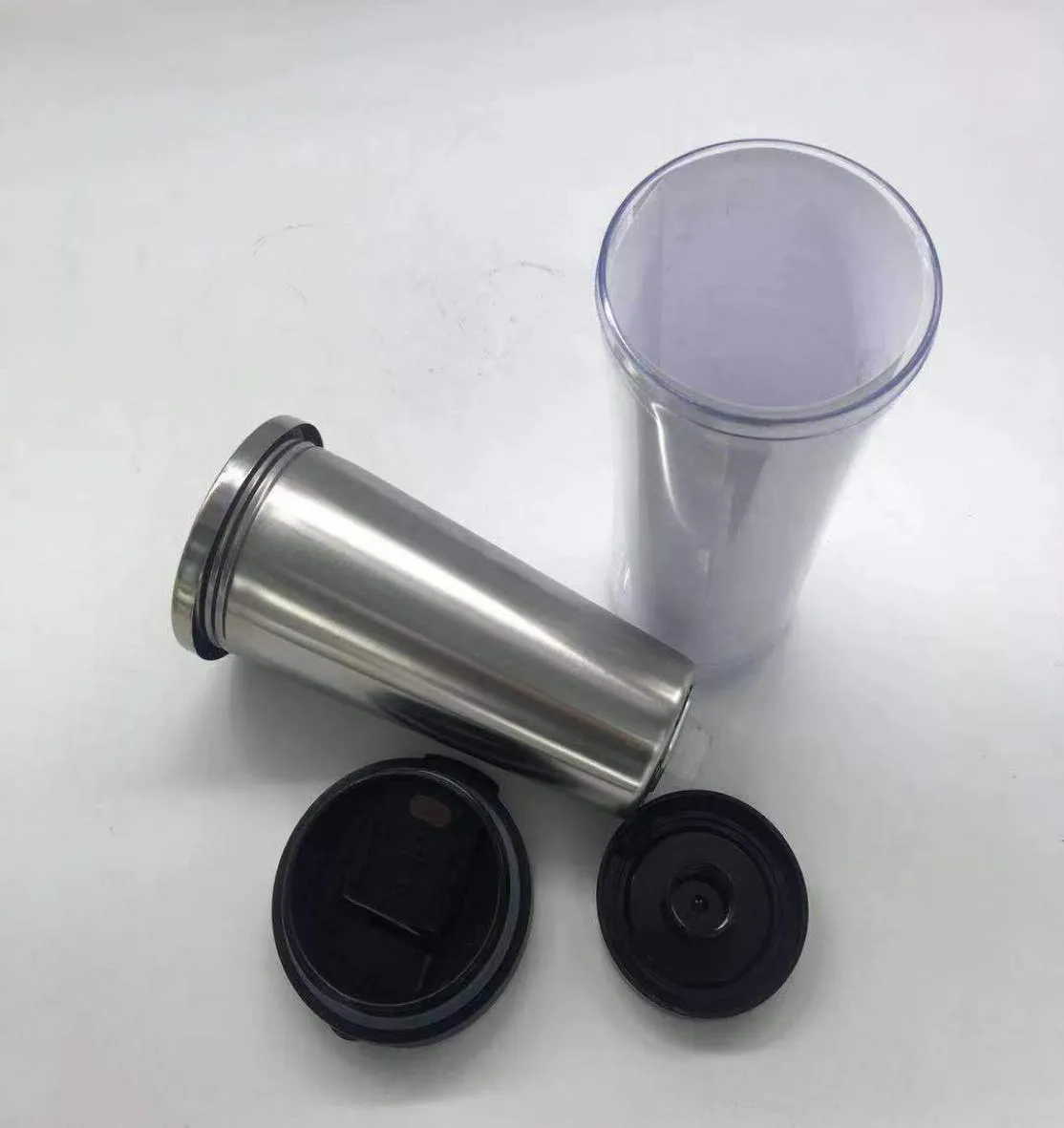 selling Stainless Steel Tumblers Plastic Over the Steel For Inserting Liquid Water Bottle Coffee Beer Travel Cups with lids Gi2920354